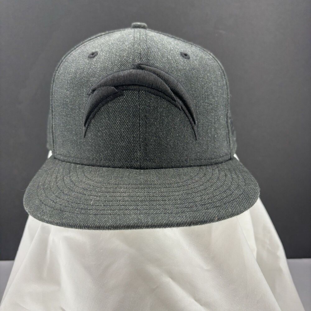New Era 59Fifty NFL Los Angeles Chargers Black On Black Football‎ Hat  7 3/8